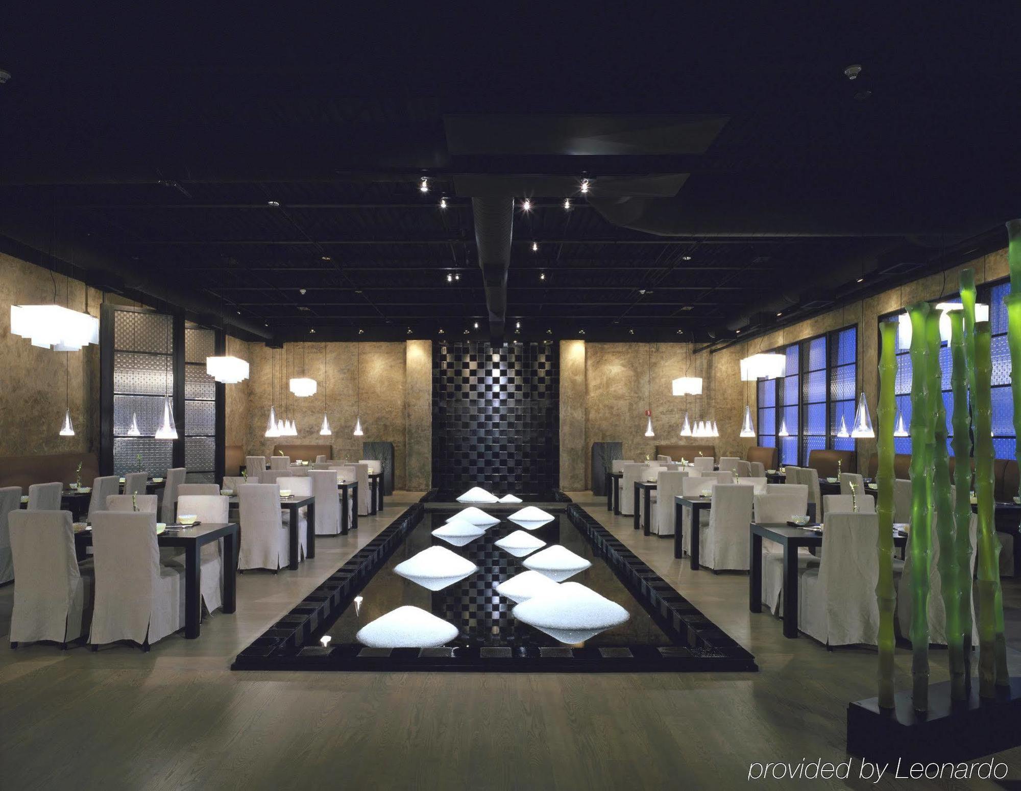 Doubletree By Hilton Libertyville-Mundelein Exterior photo